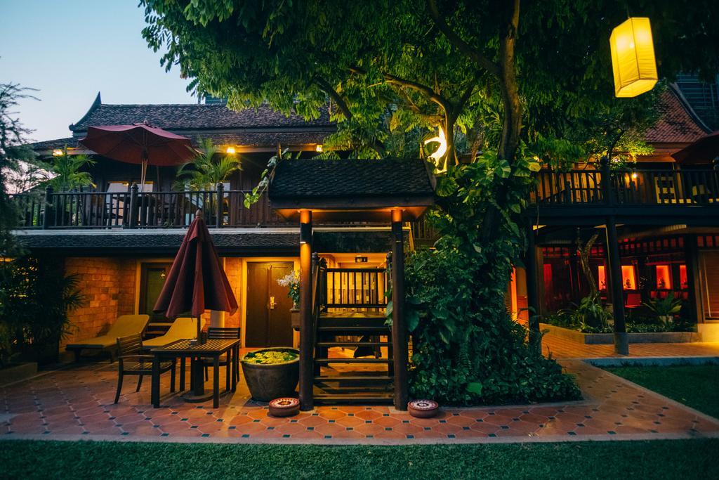 Chakrabongse Villas Bangkok Zewnętrze zdjęcie